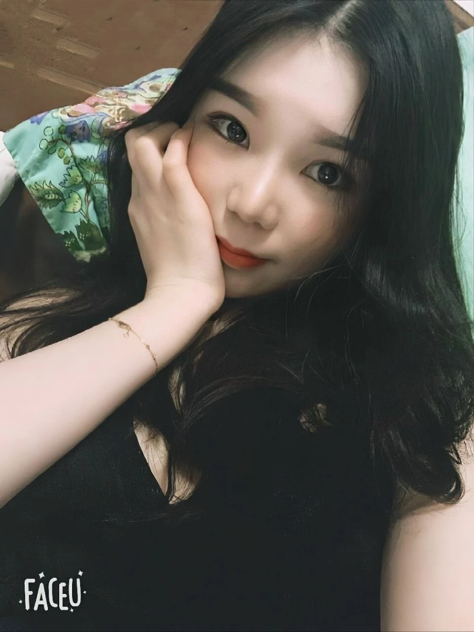 长得还不错，确实很反差 [18P]
