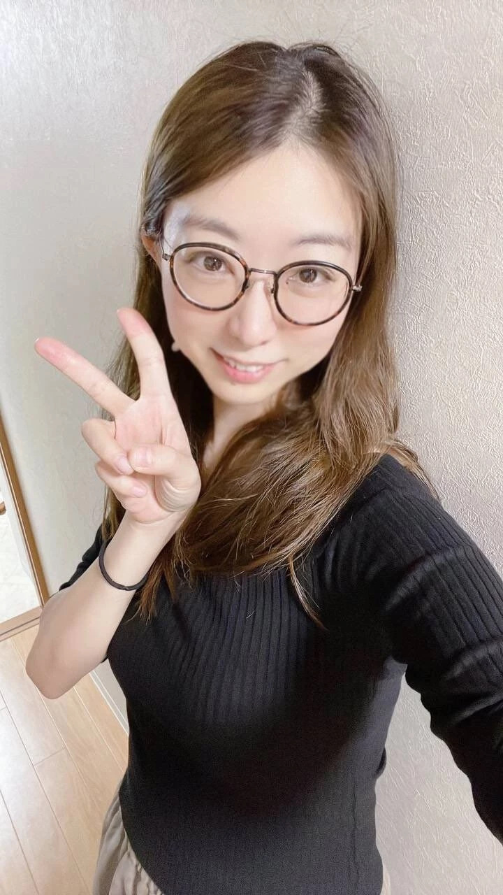 清纯的少妇就是干净[10P]