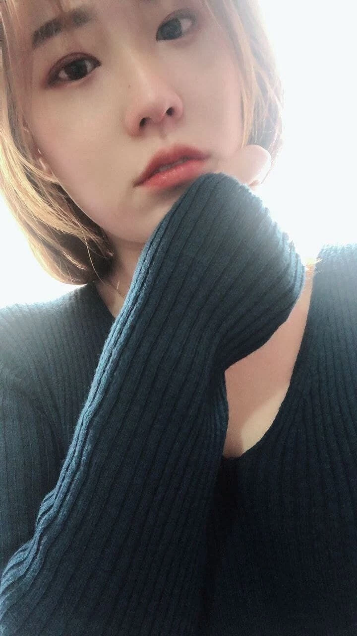 爱吃鸡的美妞[11P]