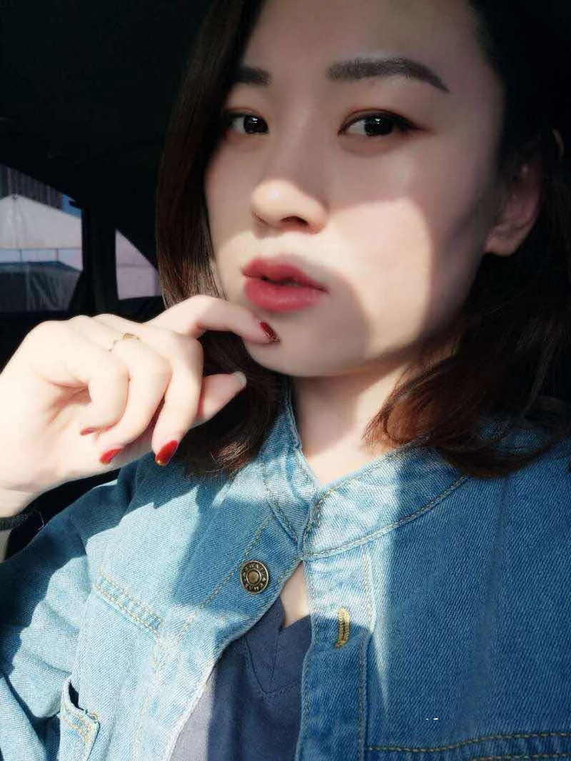 这个骚货不是一个男人能征服的[22P]