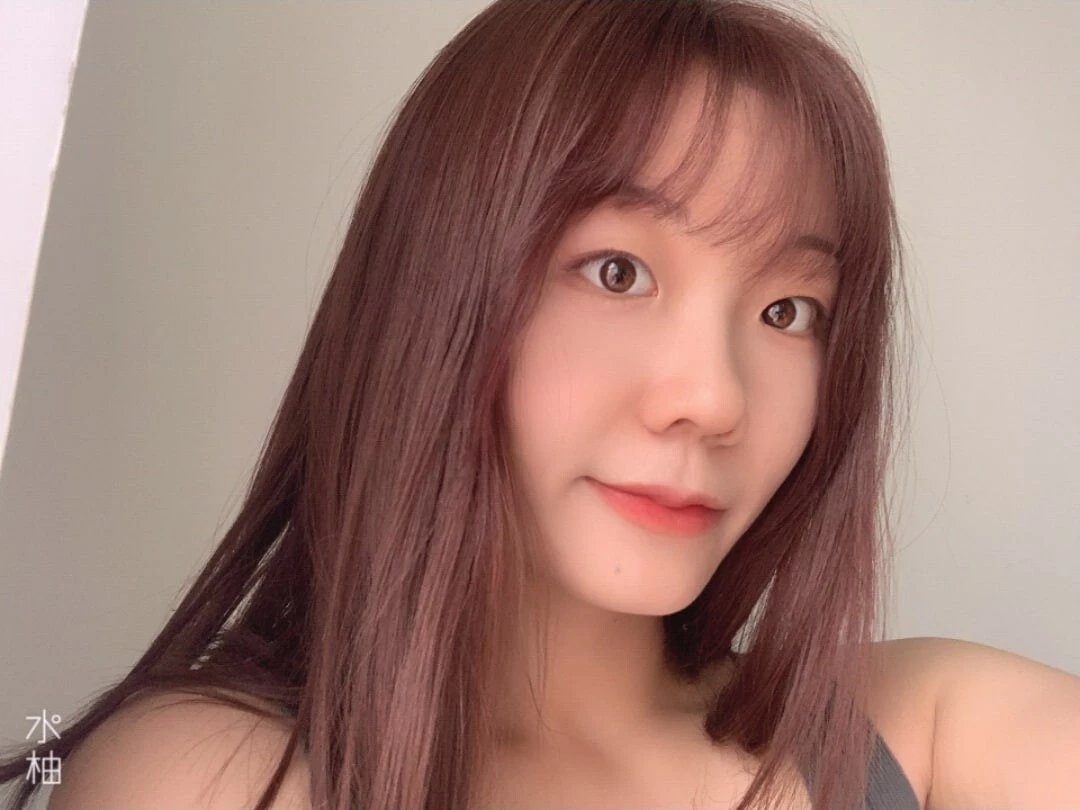 纯纯的妹子骚起来更有感觉[25P]