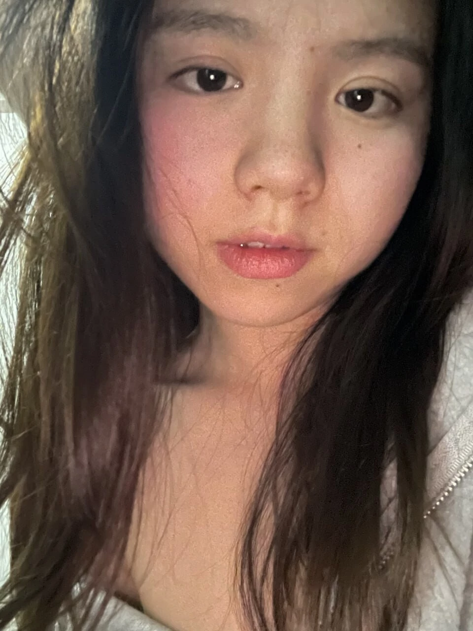 稚嫩学妹发育的真好 奶子真漂亮[18P]