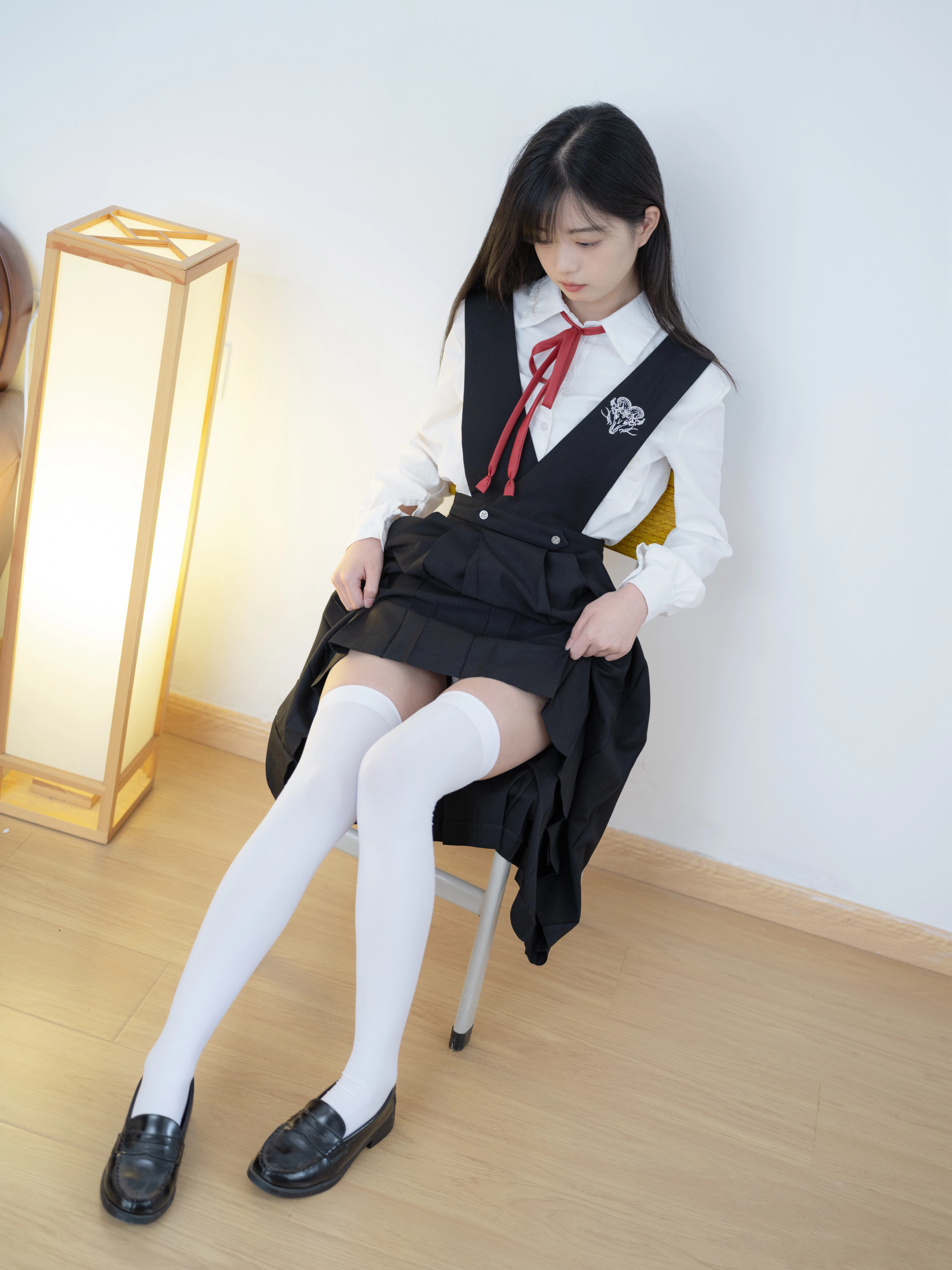 [少女控]束缚衣少女小可 [15P]
