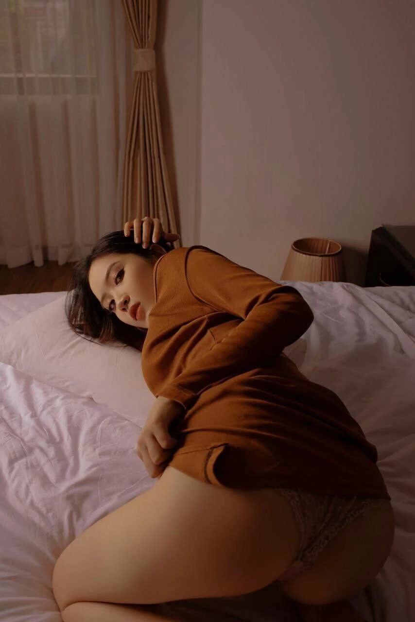 她说，洗个澡就完事，后来她整的这是什么事？[15P+1v]