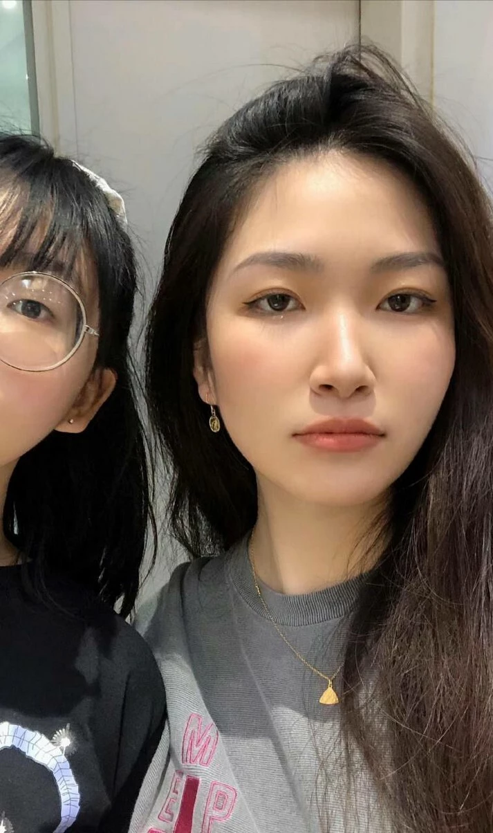 被干到喷水的嫩鲍女神[11P]