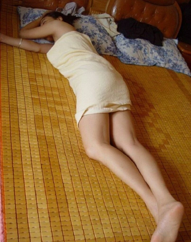 乖巧的美女 [13P]