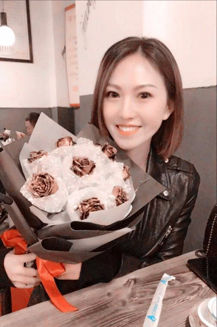 这个小骚逼真想舔一口[10P]
