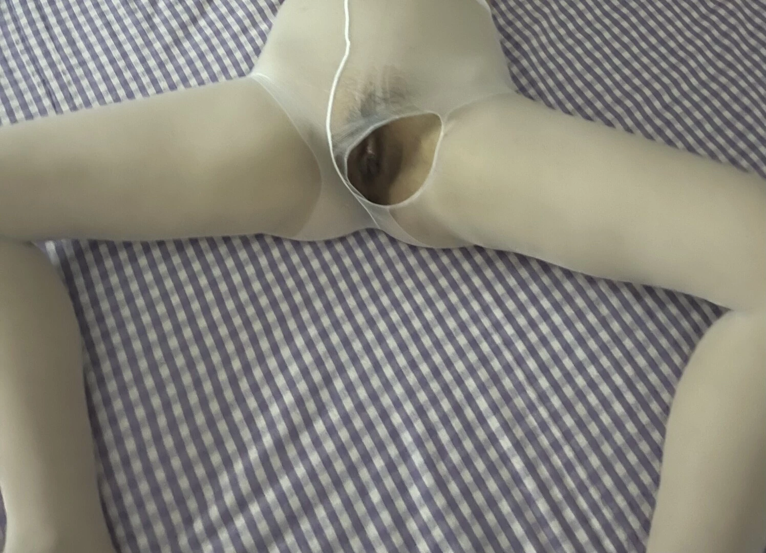 [原创]山东夫妻首次发帖白丝黑逼大屁股骚妻是否让你想插入她的骚逼们尽情评论羞辱骚妻骚妻会看评论[12P]