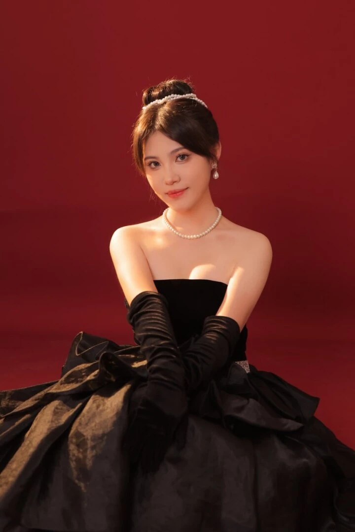 成熟迷人轻熟女[28P]