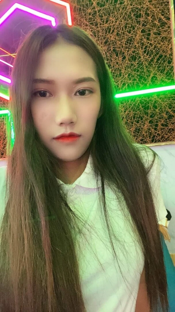 反差小骚货身材挺好[10P]