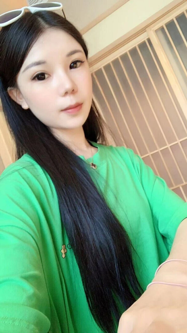 剃毛的新婚妻子[12P]