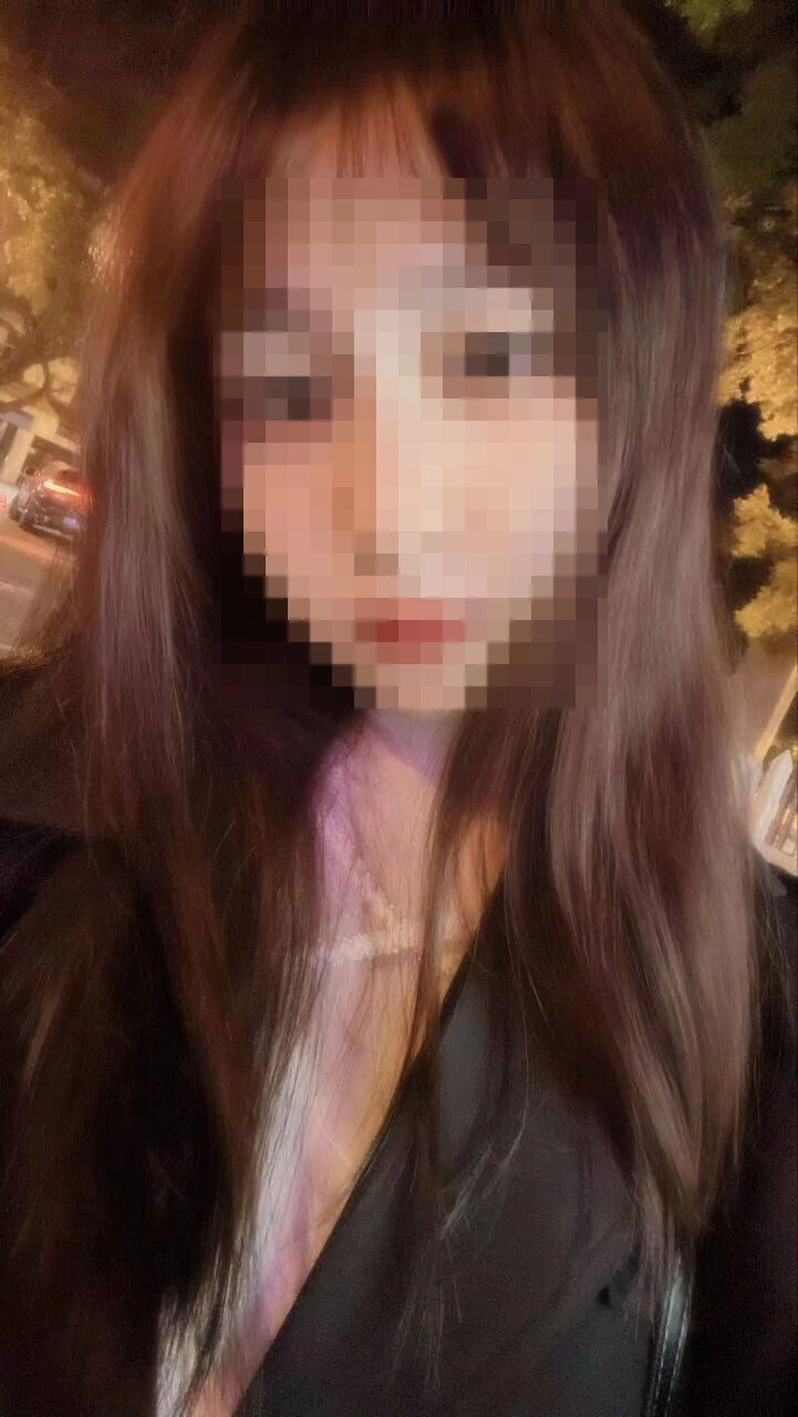 气质眼神欲望美女自拍[10P]