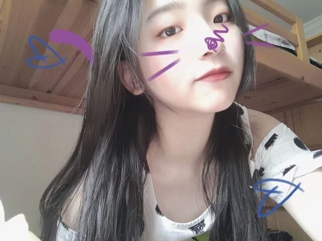 漂亮的学生妹真嫩啊[10P]