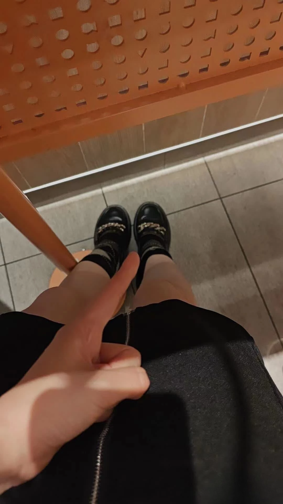 [原创][申精]马路全裸露出，露脸，欢迎多多交流[11P]
