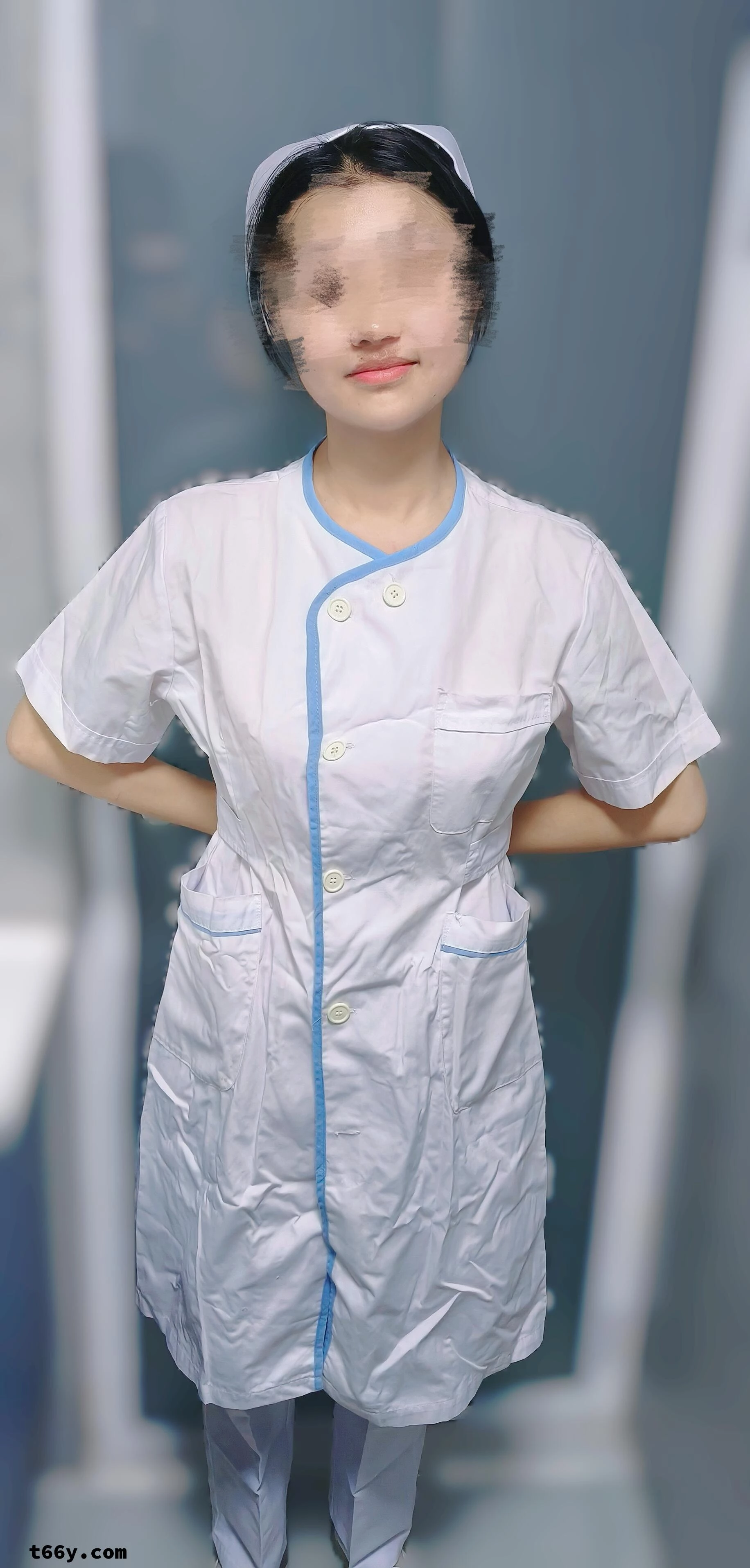 [原创][骑着猪看太阳] 护士老婆的白丝制服诱惑[17P]