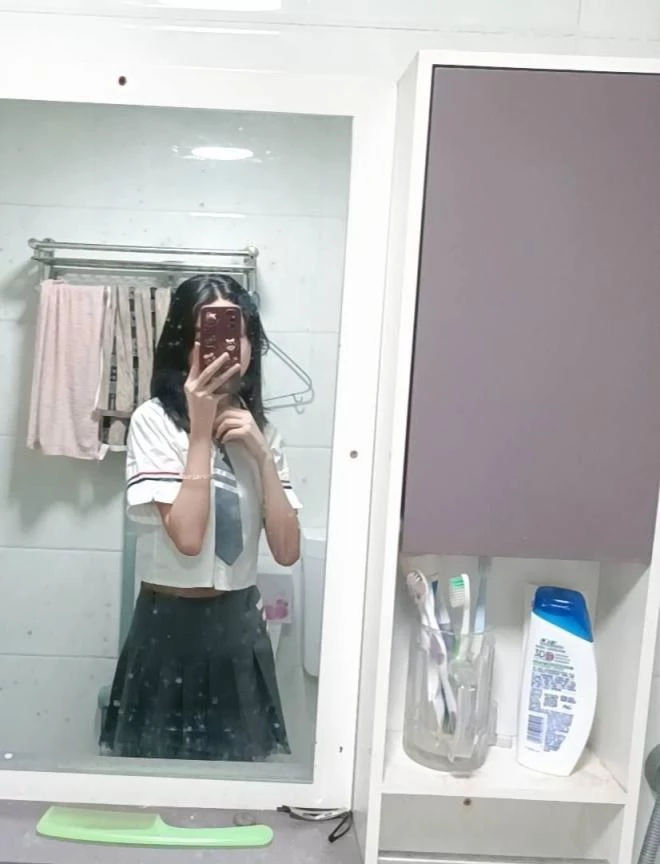 处女一枚 [10P]