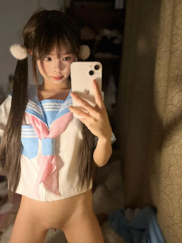 萝莉美眉的白虎嫩穴[11P]