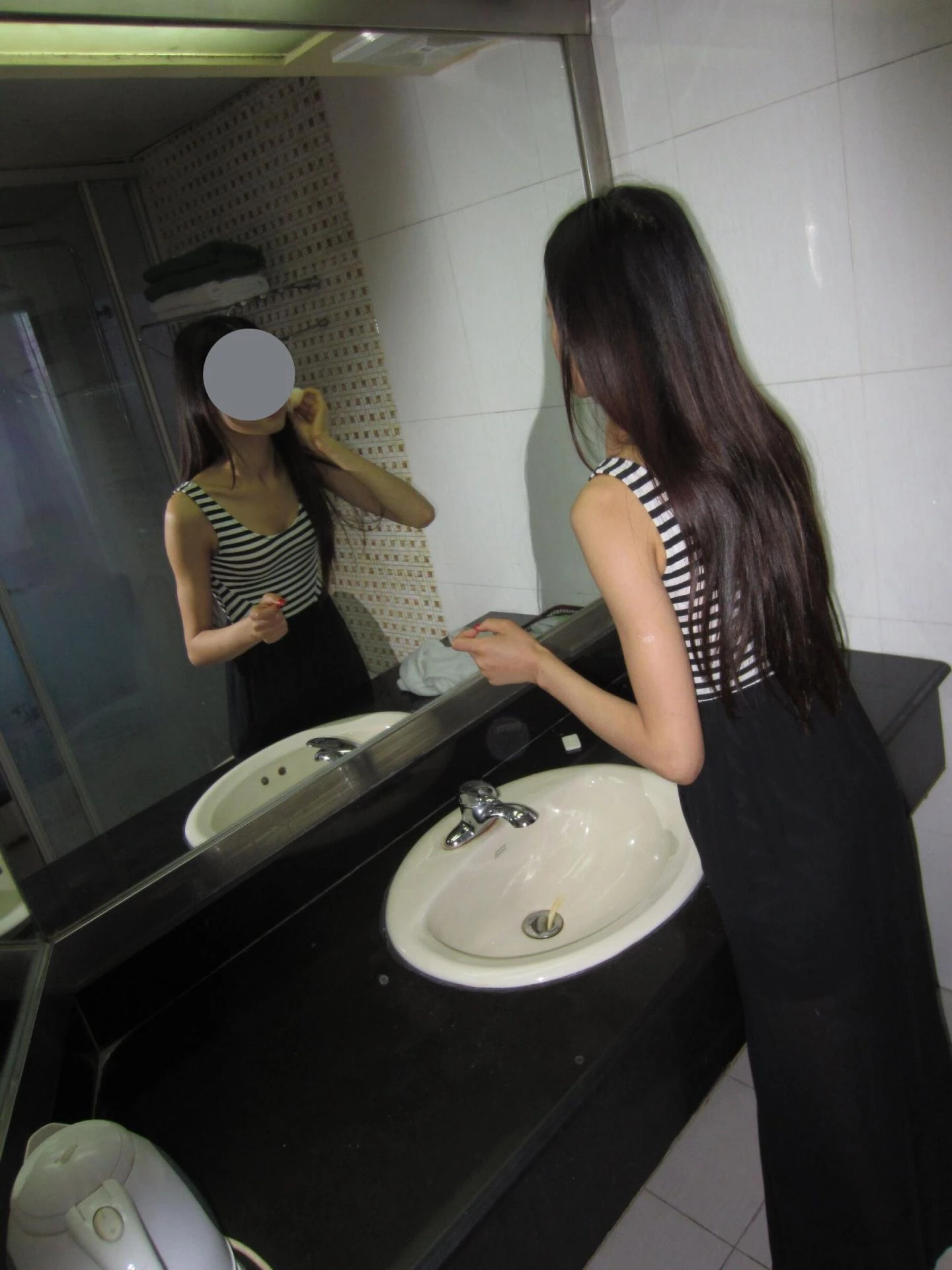 骨感的做爱什么感觉?大根整根进去会痛吗？这种身材特别适合骑在后背上爆操[33P]