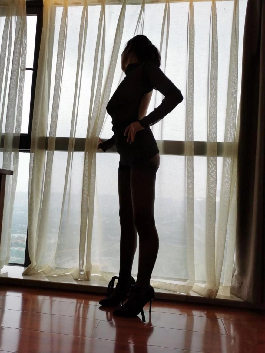 开个钟点房[21P]
