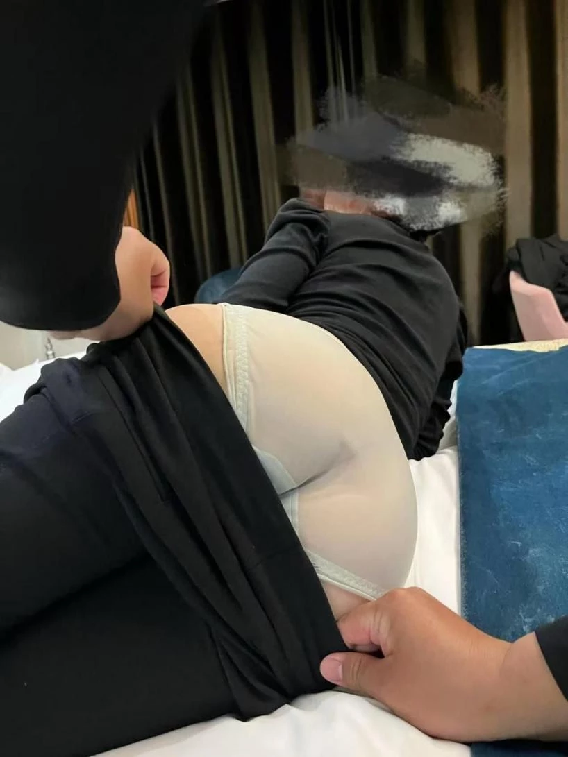 练瑜珈的女网友身材真好操起来真舒服[12P]