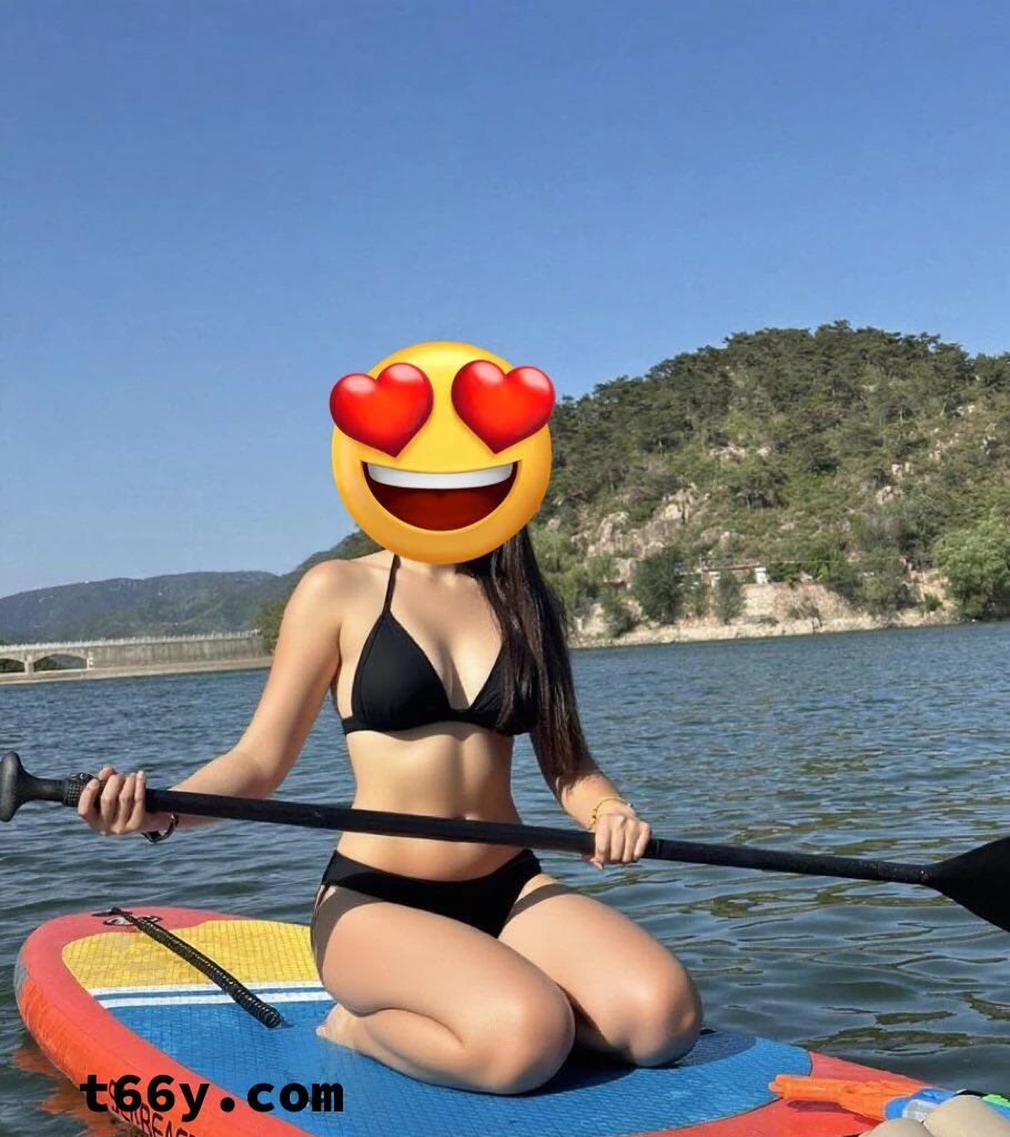 [绿帽淫妻]身材好妻子佳的老婆、适合调教露出[11P]