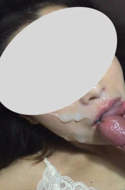 颜射全脸特写，口爆，骚妇舔食精液，全部吞进去！[17P]