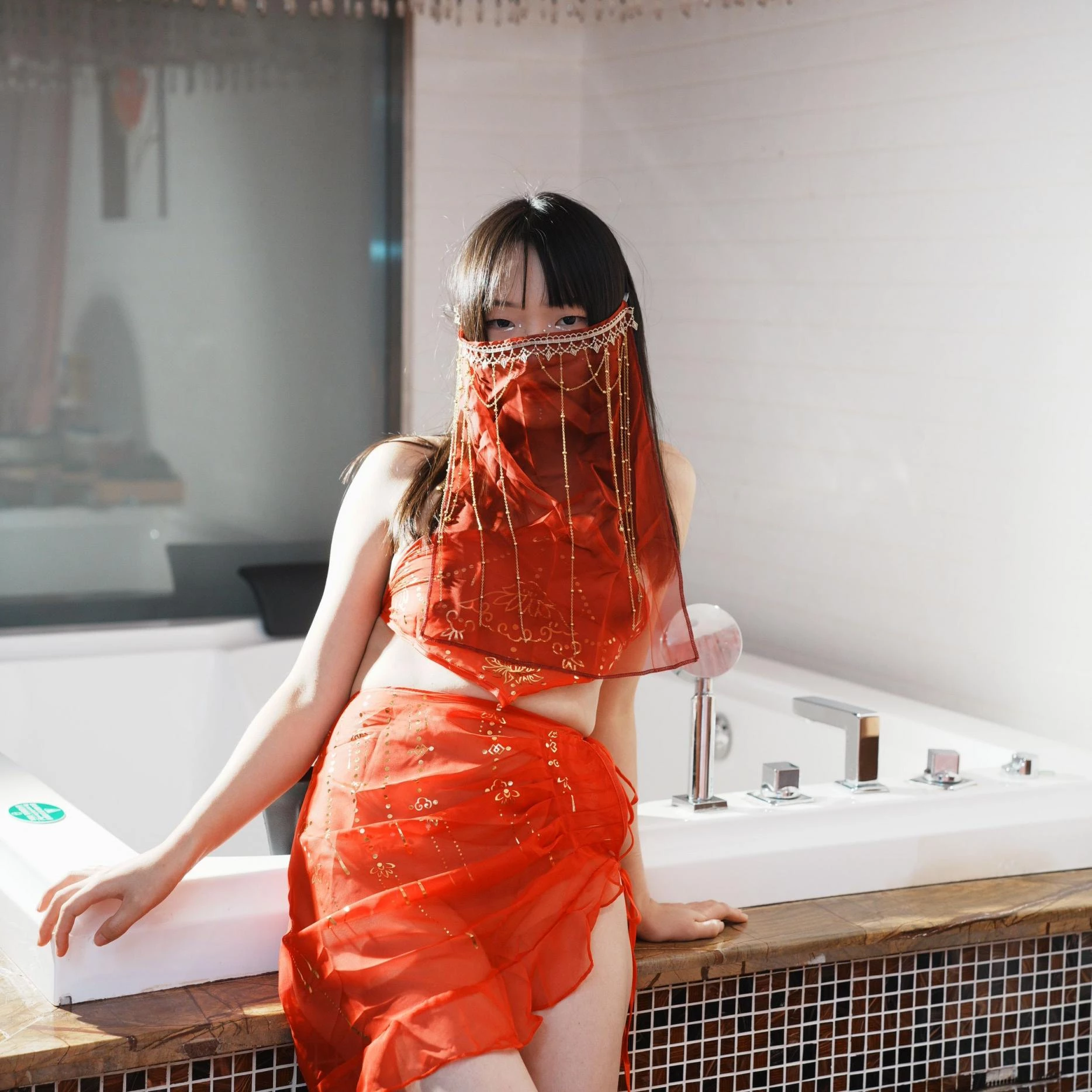 异域风情私房照第二期，反差女主掰开给你看[44P]