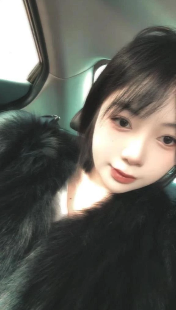 身材丰盈的极品少妇[33P]