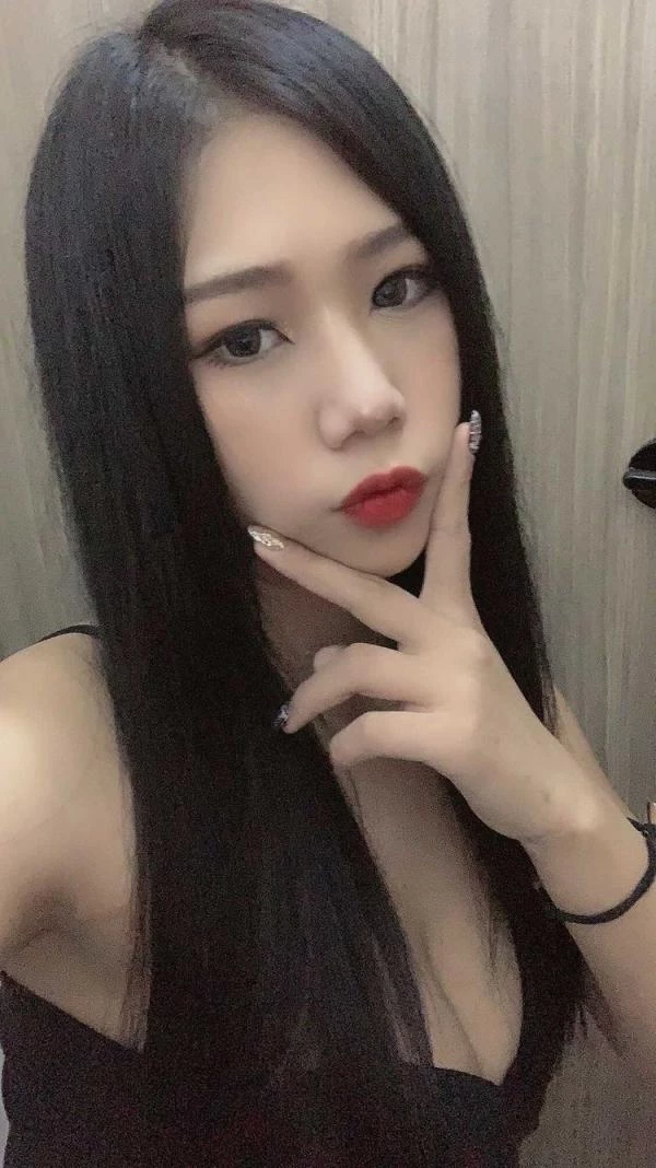 单位的大姐姐 [12P]
