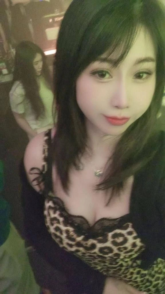 有魅力的小少妇 [25P]