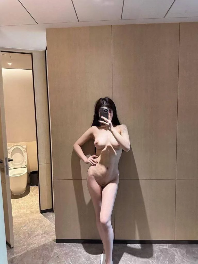 纹身的骚人妻[16P]