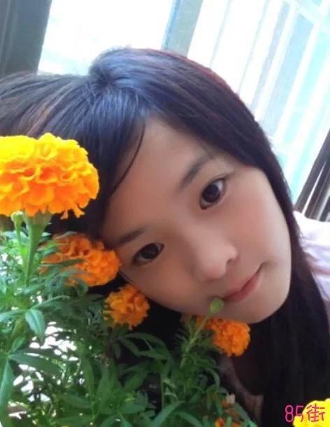 某校花照片被我PO上来[15P]