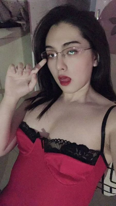 美胸肥臀的美女[12P]