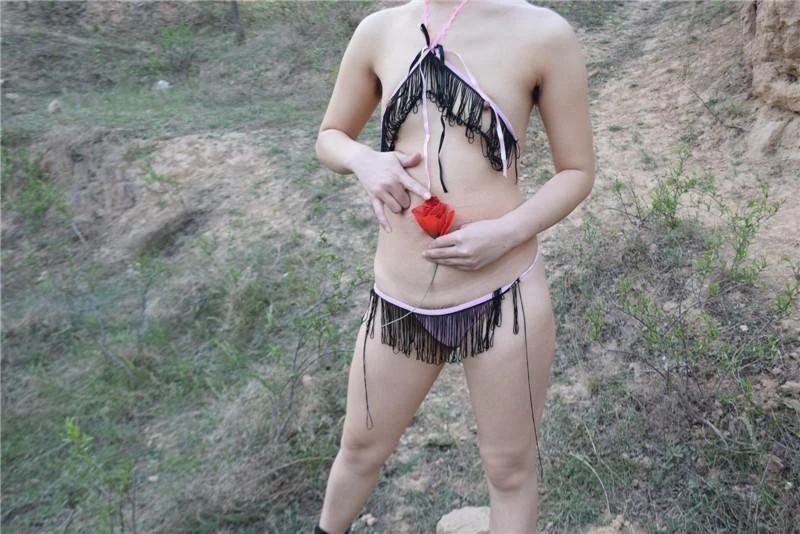 白皙少妇一点嫣红[19P]