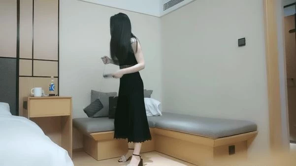 老哥约极品美女面对黑丝长腿勐到不行[58P]