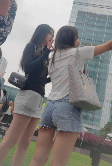 裙底风光很精彩[44P]