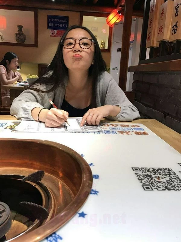 巨乳反差母狗人妻，加一些日常生活照片[17P]