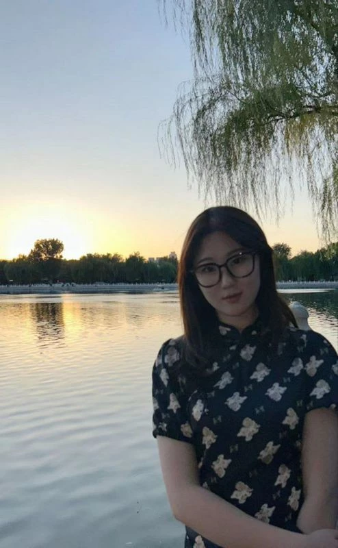 一看就是个文化女性[31P]