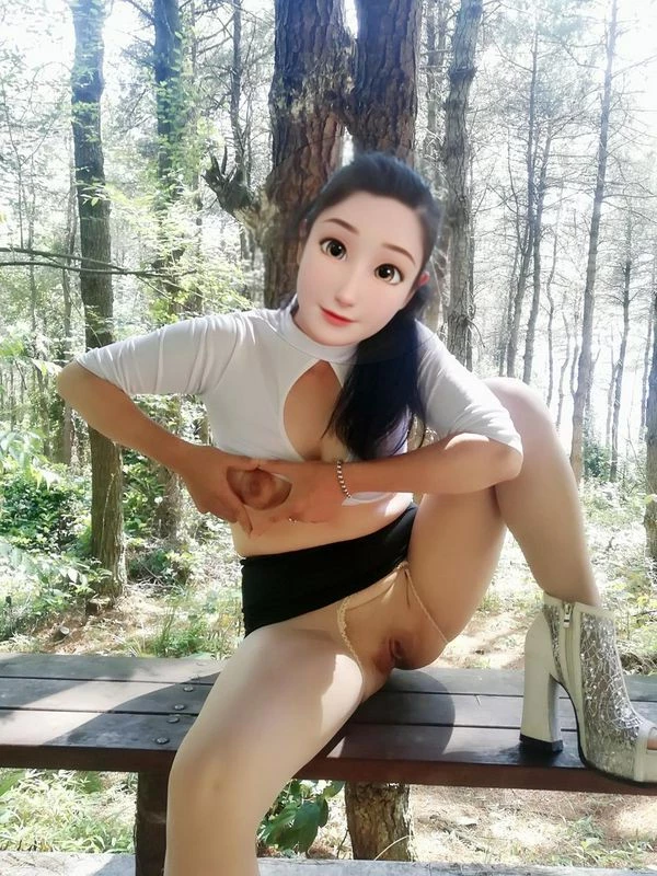 新人上岸首发帖，自家骚骚助我上岸，喜欢露出和异物插入。[40P]