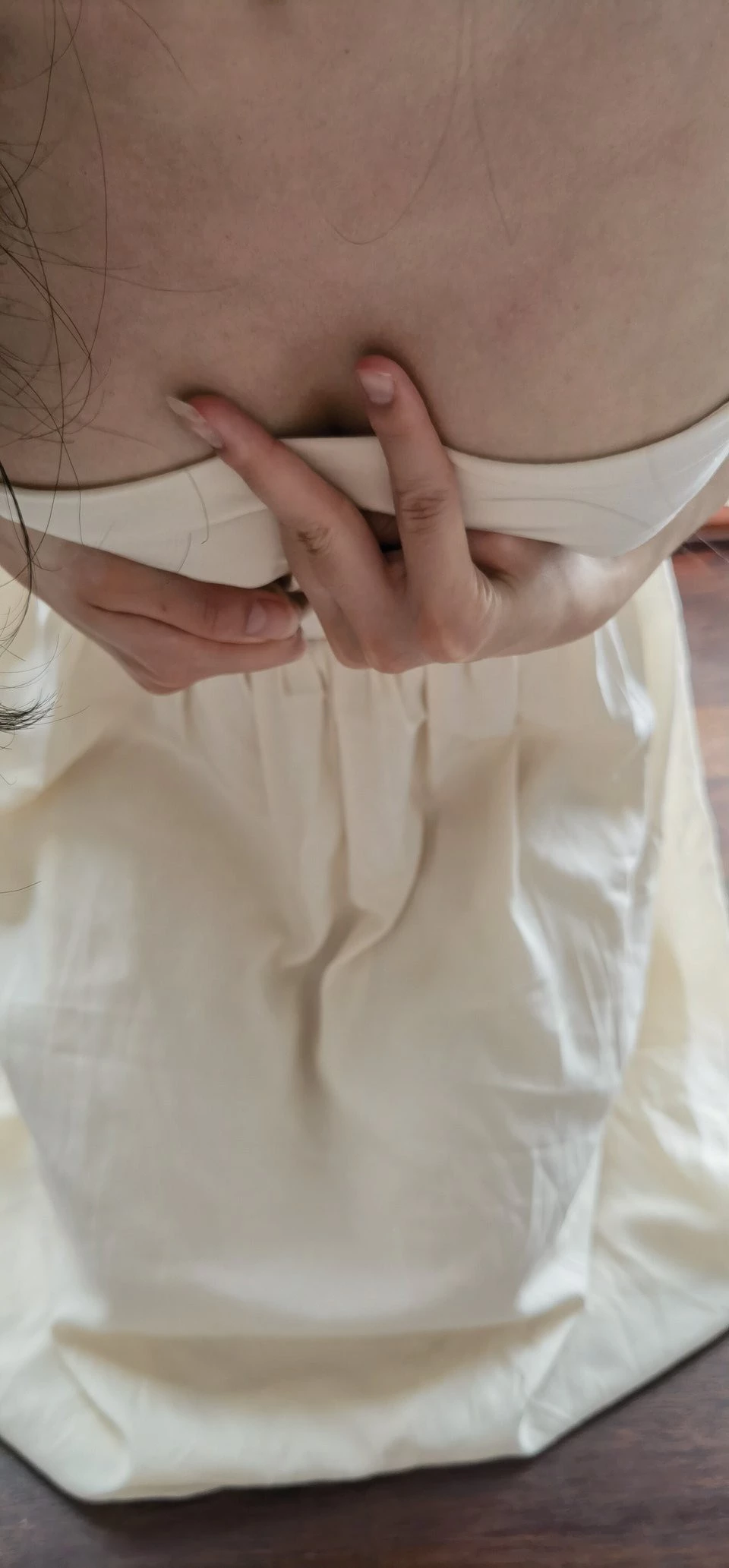 浙江嘉兴夫妻26/25夫妻入圈，花名册号323，看得出来平时玩的就很刺激，夫妻单男可以上了，很喜欢这种把名字写在身上的，评论区不用客气，女孩喜欢看淫评论［14P[14P]