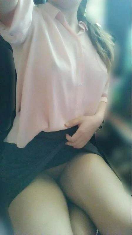 女人在家里发骚了[20P]