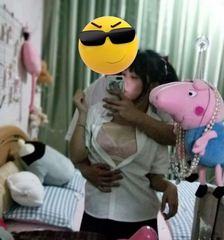 找了个学生妹来玩玩[12P]