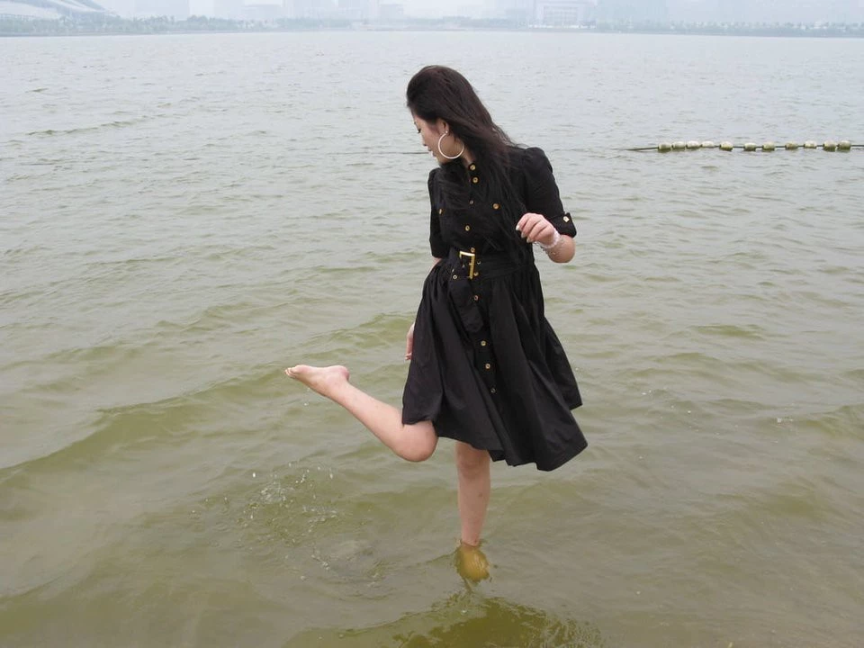 海口偶遇小姐姐就是玩儿25P[25P]