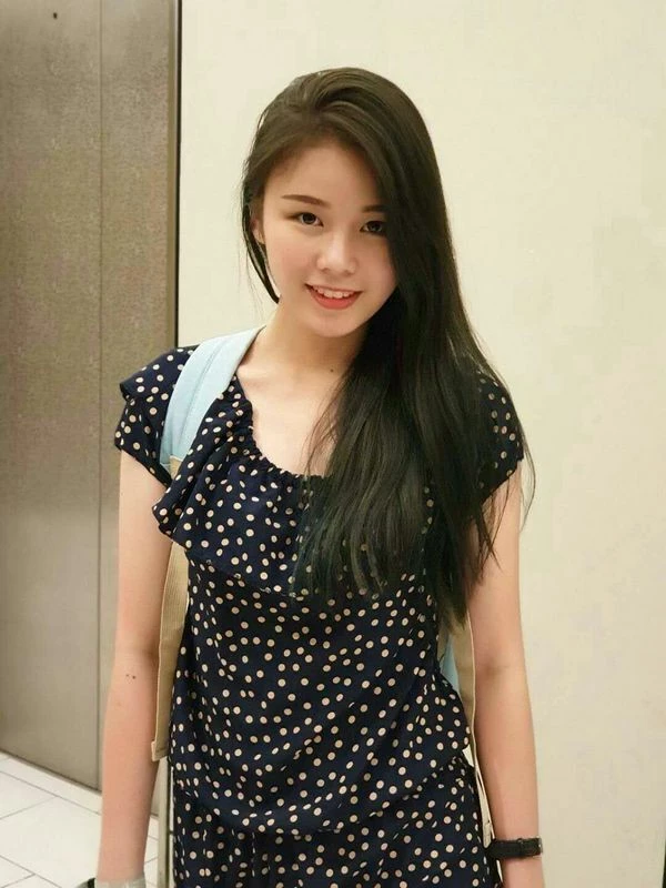 小美女的鲍鱼就是好吃[18P]