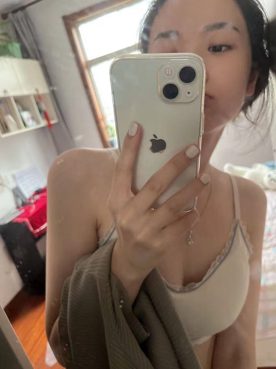 刚刚上大二的美女 [10P]