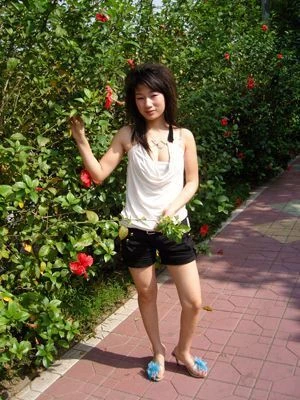 惜日的一夜情＞11情陷屋主婆姨甥女[48P]