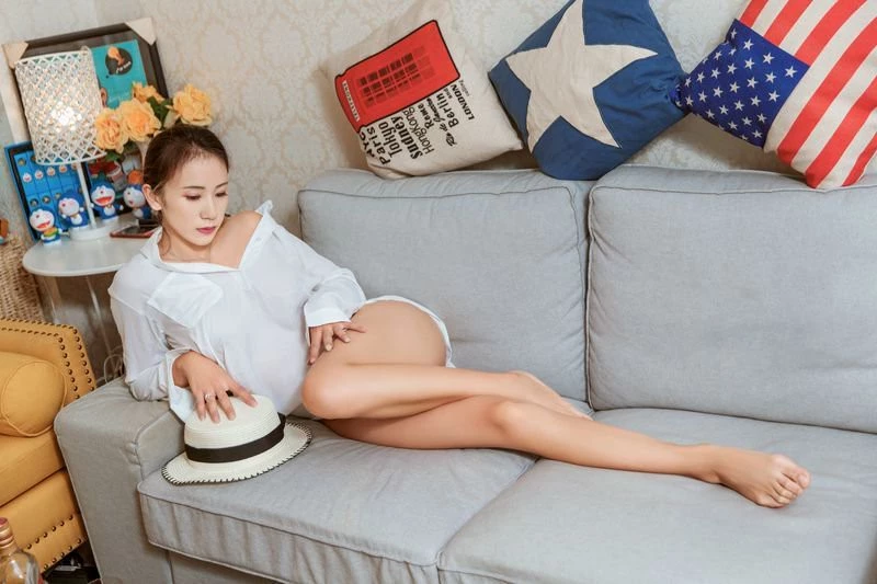 木木分享—头条女神迷情女郎火儿裸行分享了，分享一下写真[63P]