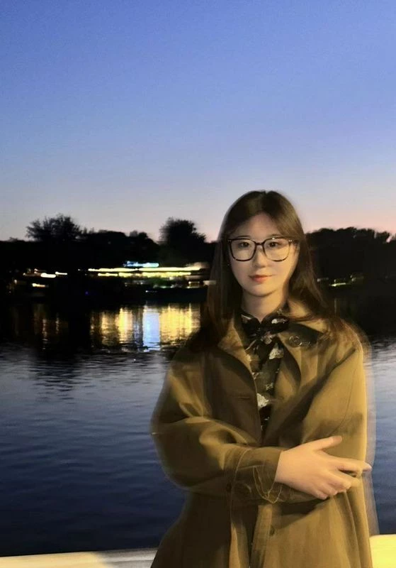 一看就是个文化女性[31P]