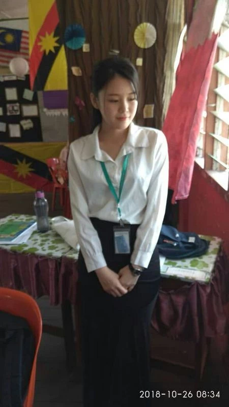 小美女的鲍鱼就是好吃[18P]
