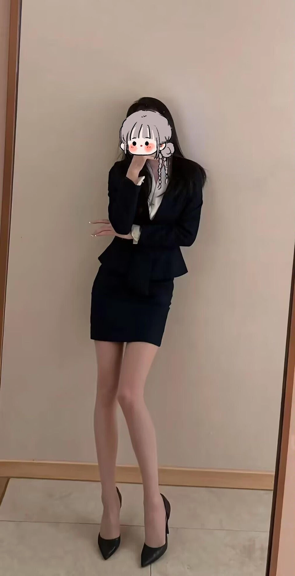 天气晴的反差模特娇妻喜欢SM[19P+13GIF][26P]